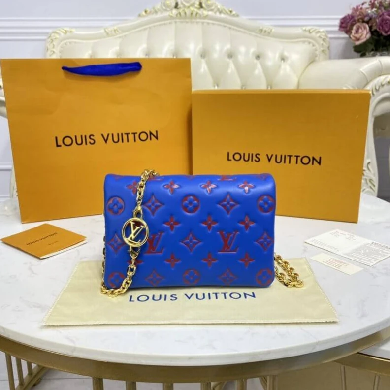Top lv Chain Dro Louis Vuitton Pochette Coussin Blue   Red