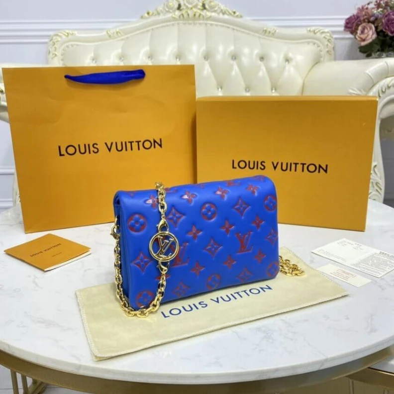 Top lv Chain Dro Louis Vuitton Pochette Coussin Blue   Red