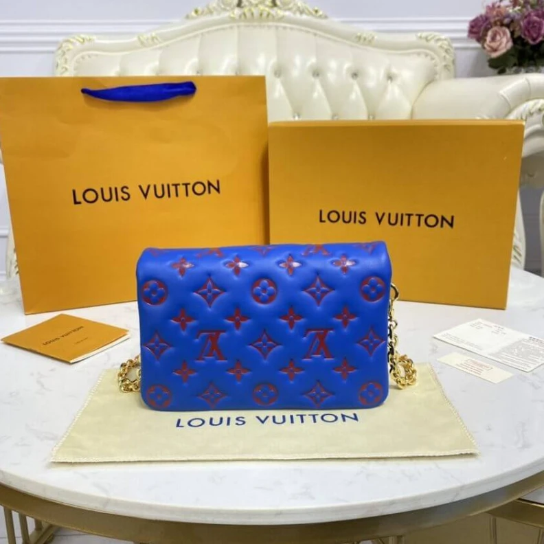 Top lv Chain Dro Louis Vuitton Pochette Coussin Blue   Red