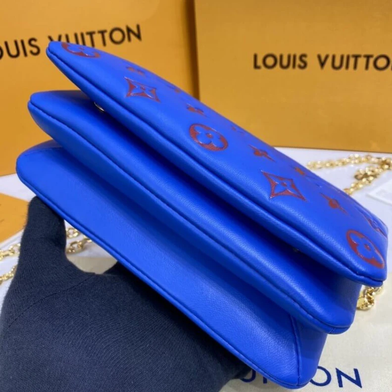 Top lv Chain Dro Louis Vuitton Pochette Coussin Blue   Red