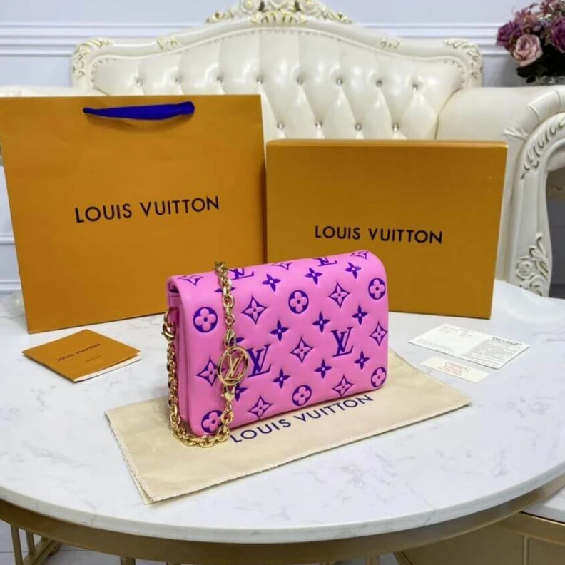 Top lv  Pink Louis Vuitton Pochette Coussin Pink   Purple