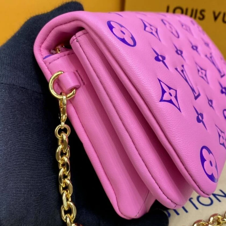 Top lv  Pink Louis Vuitton Pochette Coussin Pink   Purple
