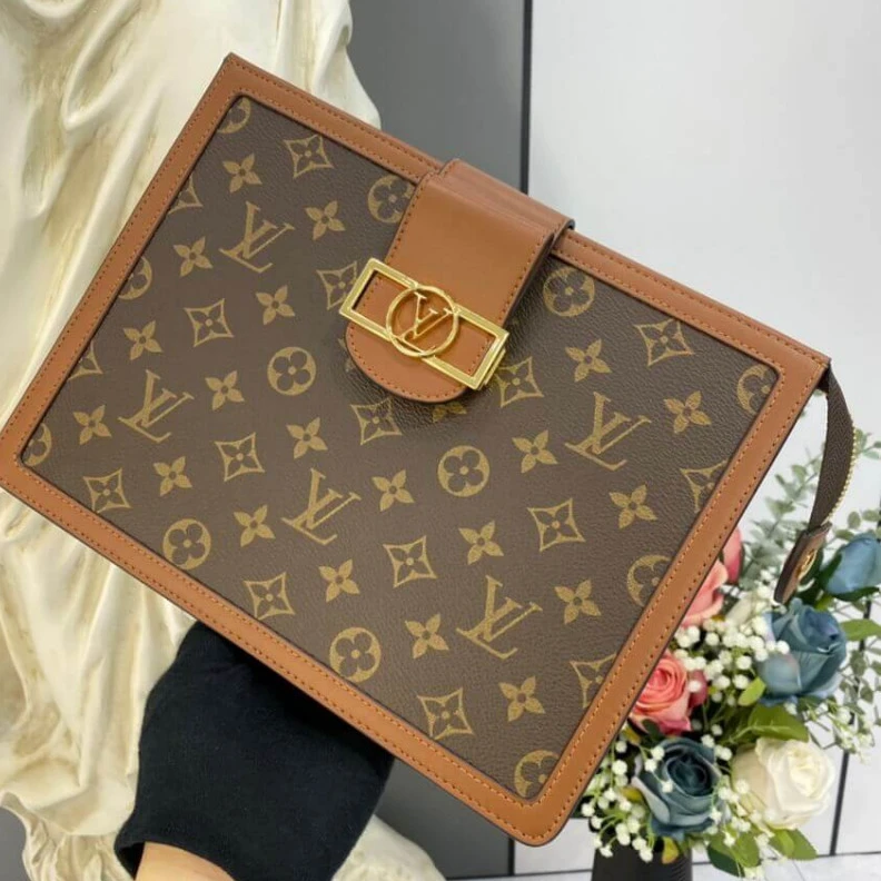 Replica bags Inside fl Louis Vuitton Pochette Dauphine