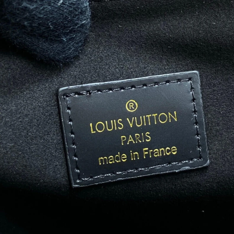 Replica bags Inside fl Louis Vuitton Pochette Dauphine