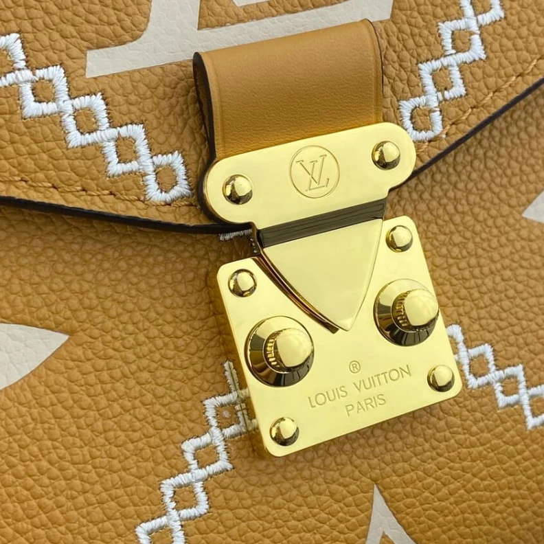 Replica bag Strap: Re Louis Vuitton Pochette Metis Apricot