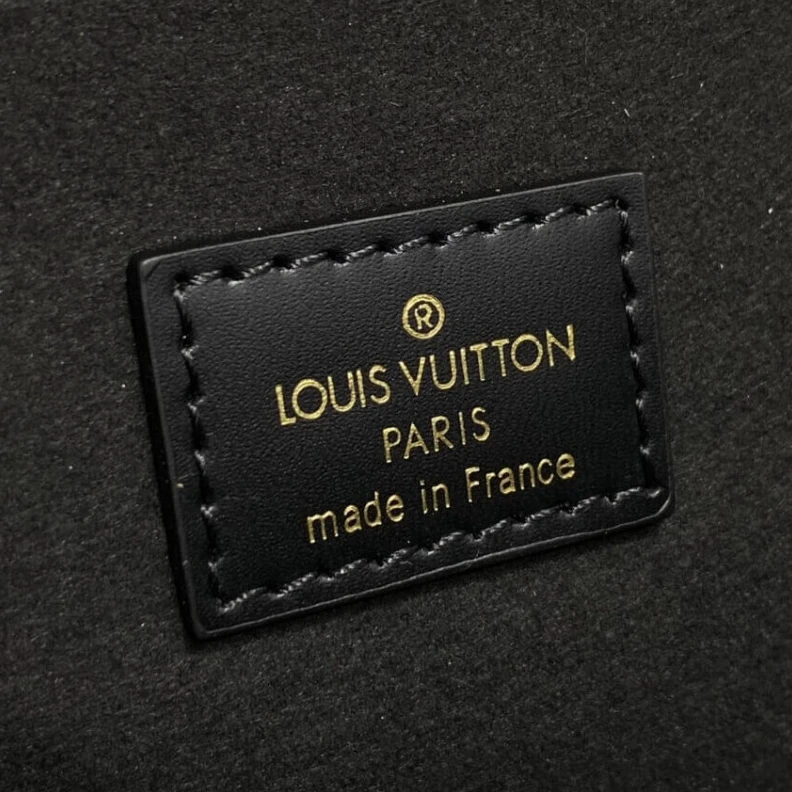 Mythick.ru Textile l Louis Vuitton Pochette Metis Arizona Beige