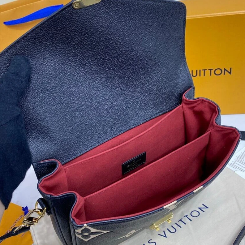 Replica bag Outside z Louis Vuitton Pochette Metis Black Beige