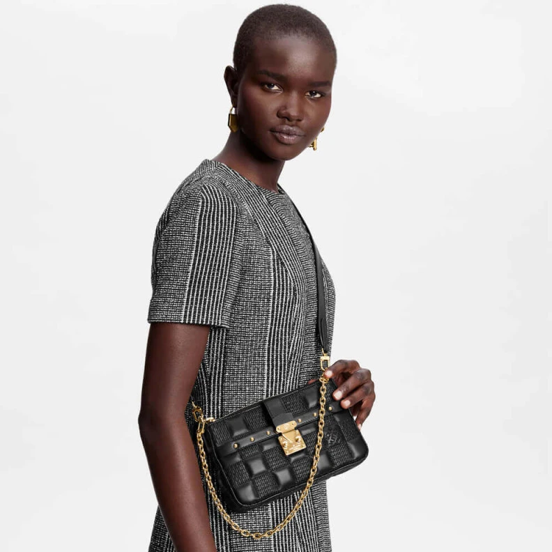 Replica bags lv Strap Dro Louis Vuitton Pochette Troca Black