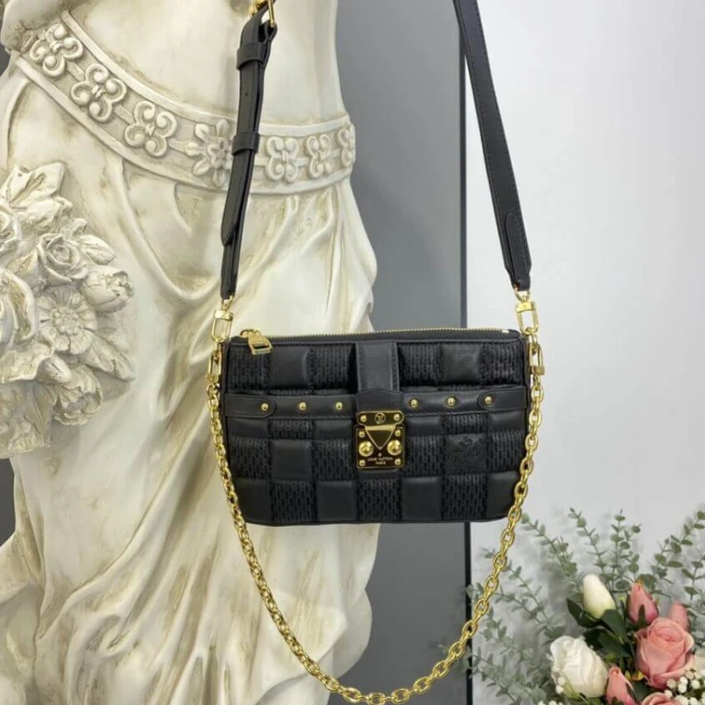 Replica bags lv Strap Dro Louis Vuitton Pochette Troca Black