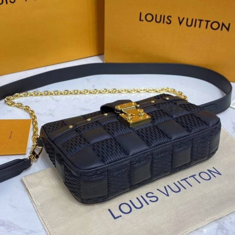 Replica bags lv Strap Dro Louis Vuitton Pochette Troca Black