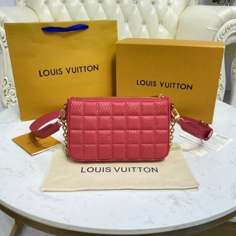 Mythick.ru The Pochet Louis Vuitton Pochette Troca Pink
