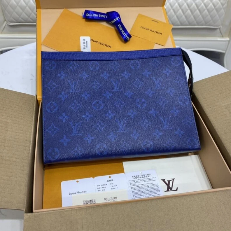 Mythick.ru Pacific B Louis Vuitton Pochette Voyage MM Cobalt