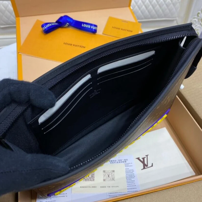 Mythick Microfibe Louis Vuitton Pochette Voyage MM Monogram LV Rubber