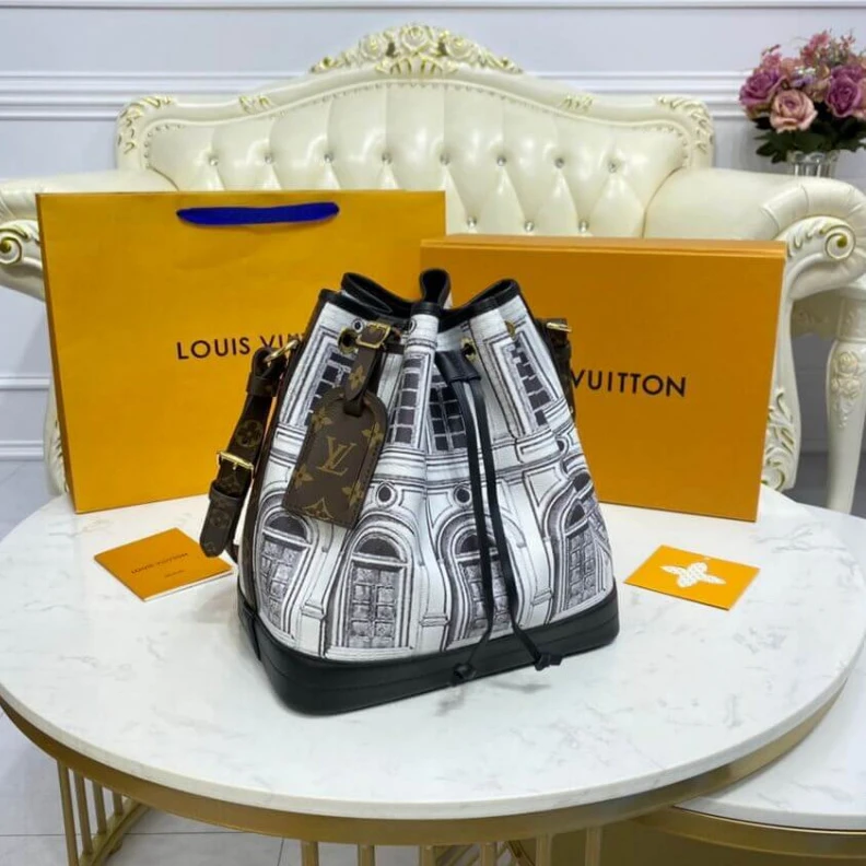 Replica bags Drawstrin Louis Vuitton Printed Matte Calf Leather Noé MM