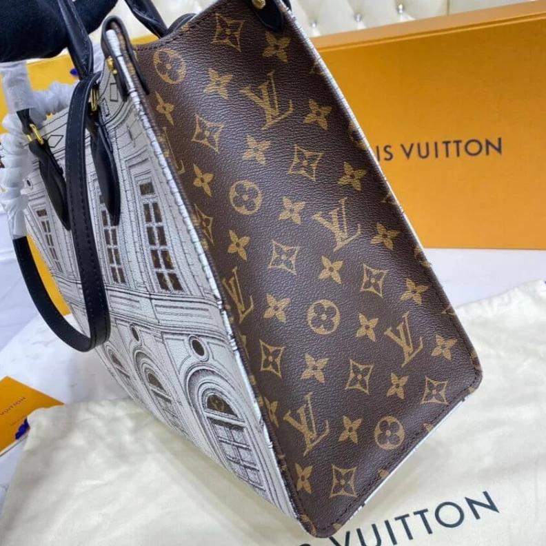 Replica bag Inside fl Louis Vuitton Printed Matte Calf Leather Onthego MM