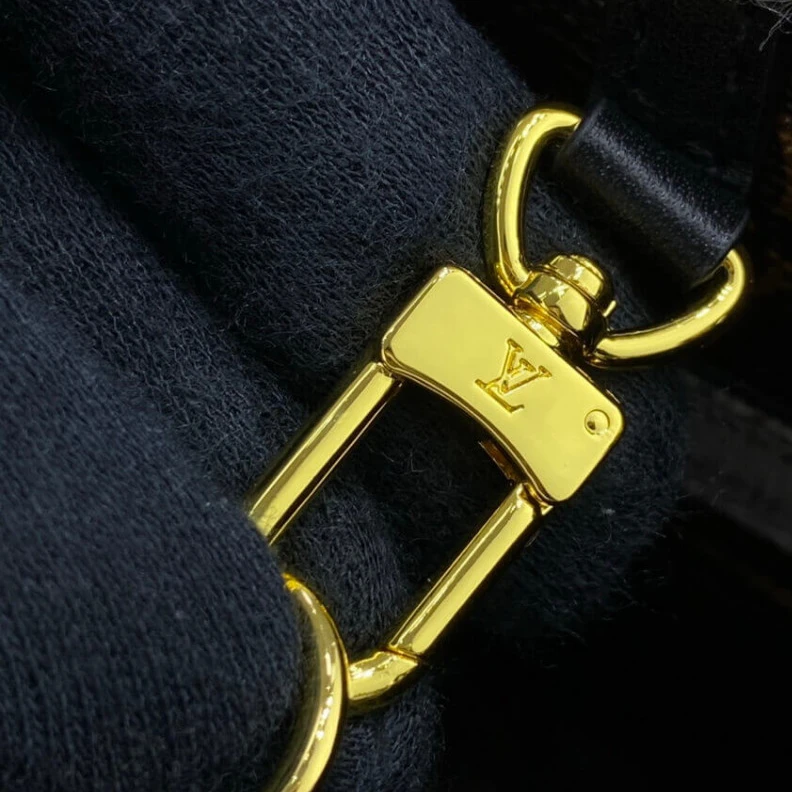 Replica bag Inside fl Louis Vuitton Printed Matte Calf Leather Onthego MM