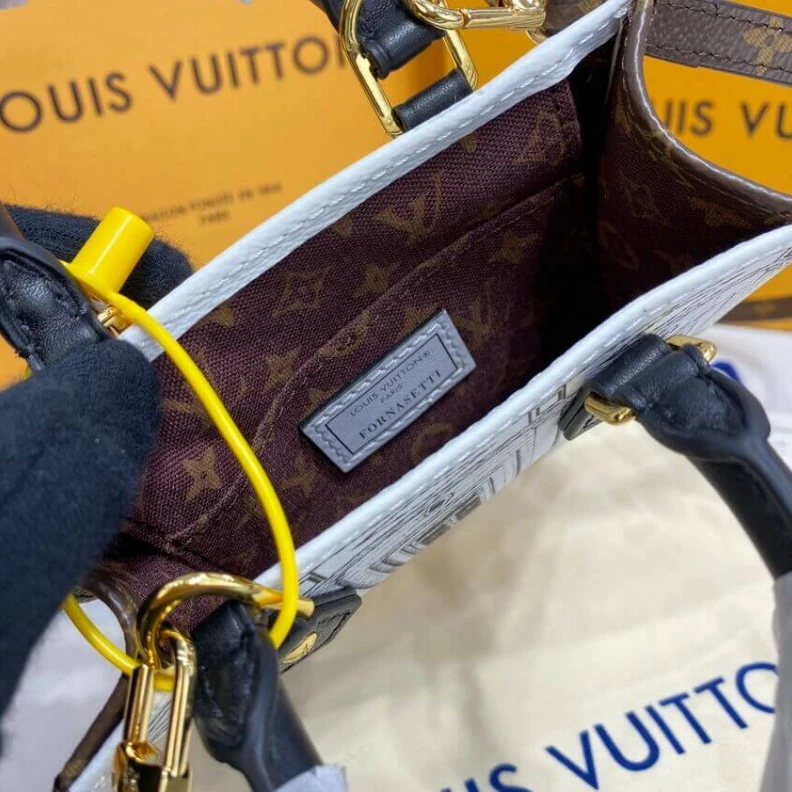 Lv belts replica Strap: Re Louis Vuitton Printed Matte Calf Leather Petit Sac Plat