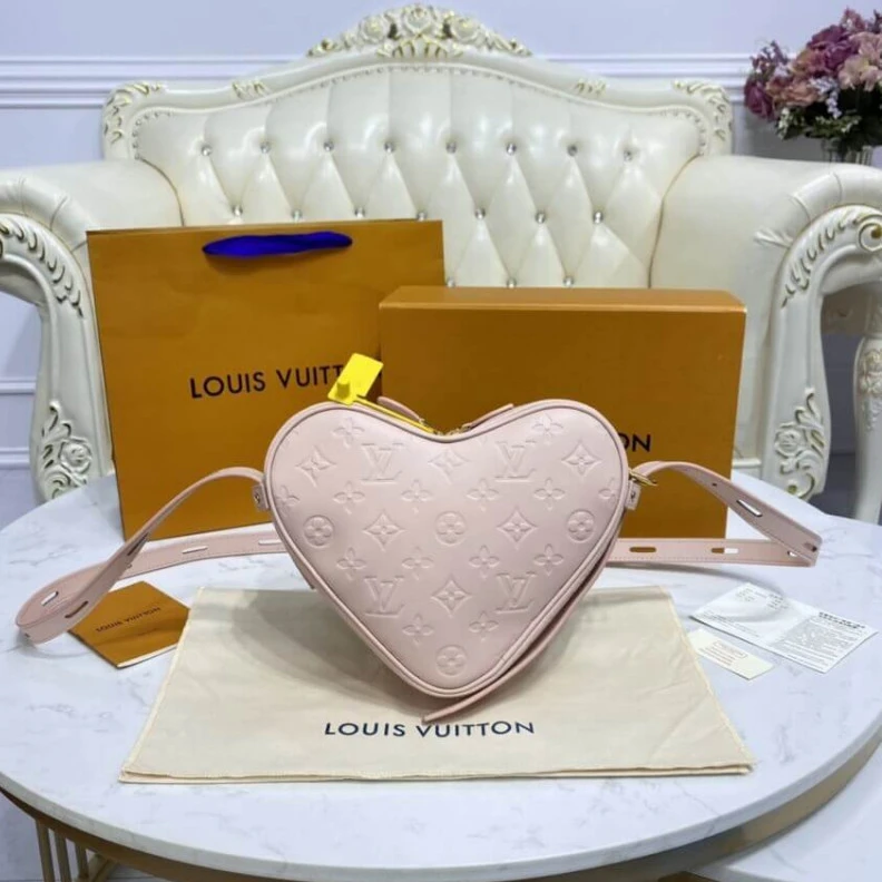 Mythick.ru Monogram Louis Vuitton Sac Coeur Heartbox