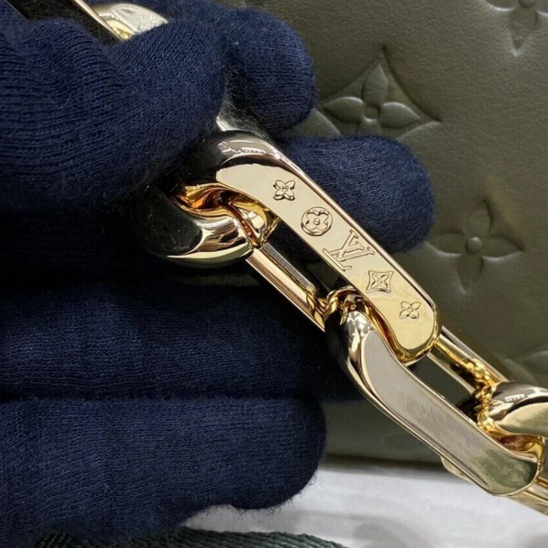 Replica bag Fermeture Louis Vuitton Sac Coussin MM