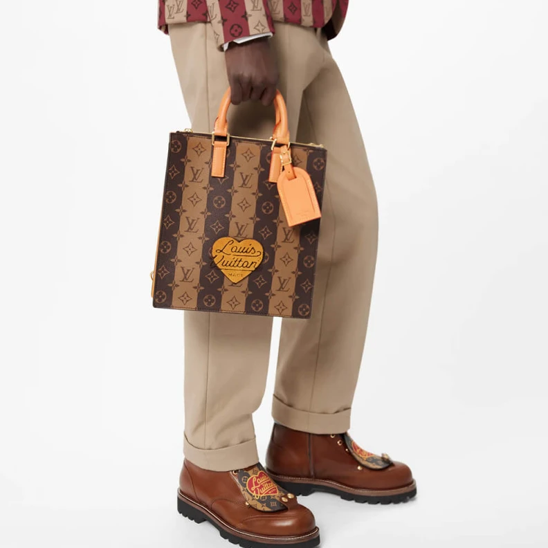 Louis vuitton locations Monogram Louis Vuitton Sac Plat Cross Brown