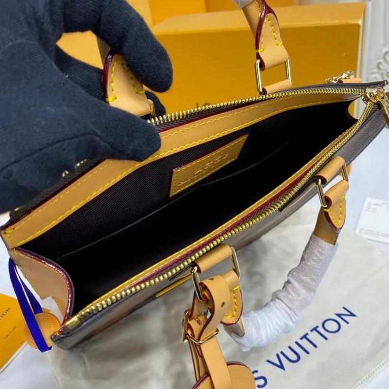 Louis vuitton locations Monogram Louis Vuitton Sac Plat Cross Brown