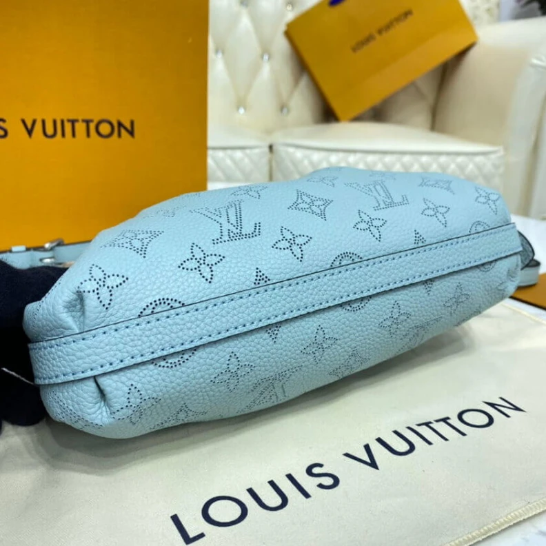 Mythick Zip closu Louis Vuitton Scala Mini Pouch Lagoon Green