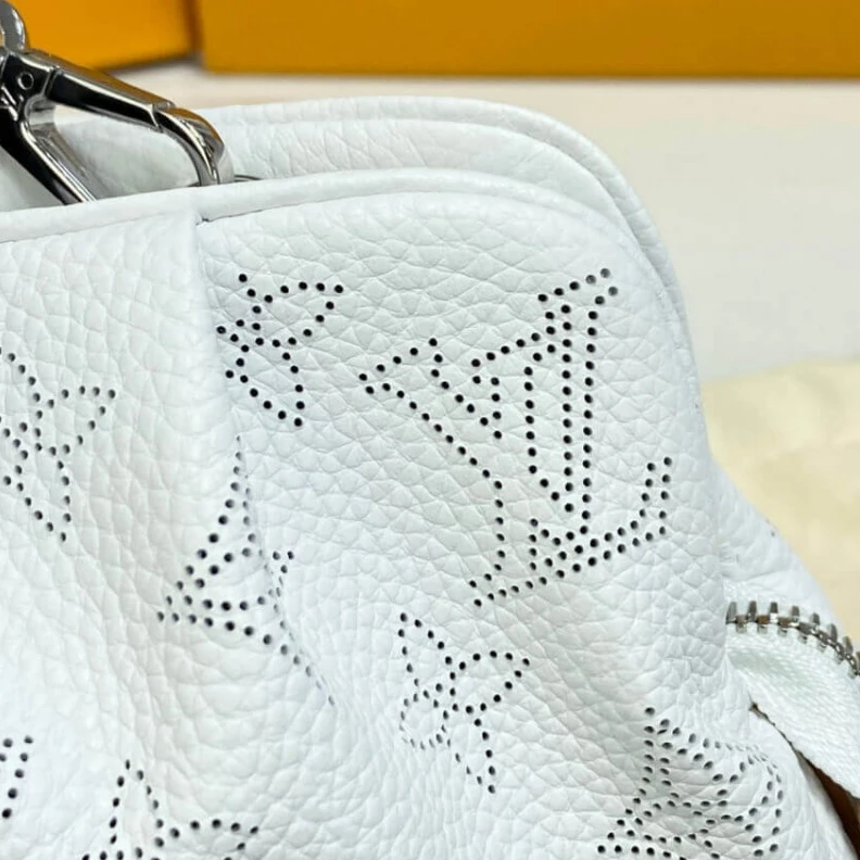 Replica bags Inside fl Louis Vuitton Scala Mini Pouch