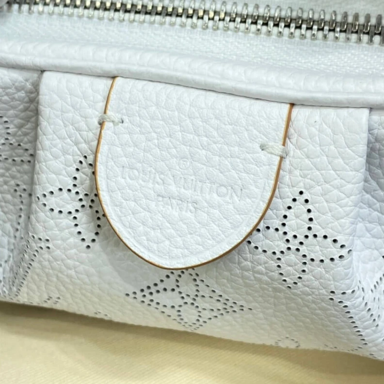 Replica bags Inside fl Louis Vuitton Scala Mini Pouch