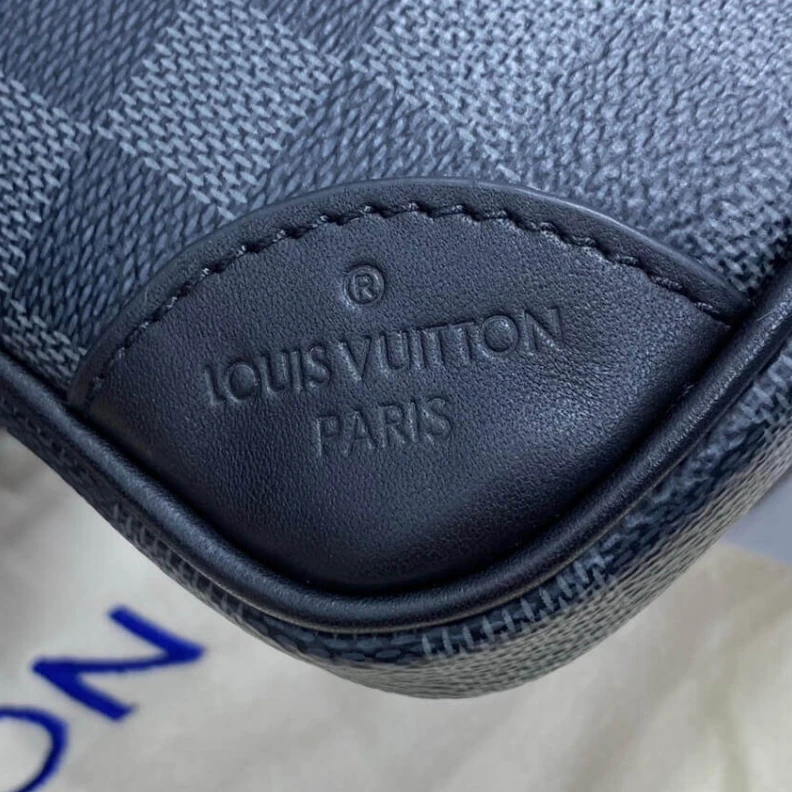 Lv belts replica A fresh ta Louis Vuitton Scott Messenger N50018