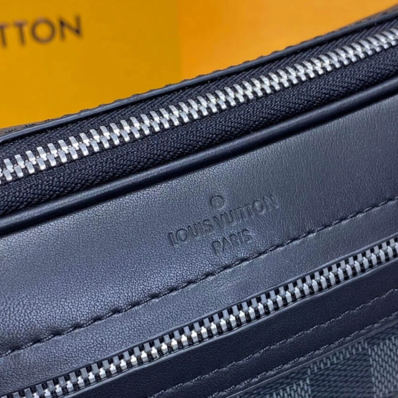 Lv belts replica A fresh ta Louis Vuitton Scott Messenger N50018