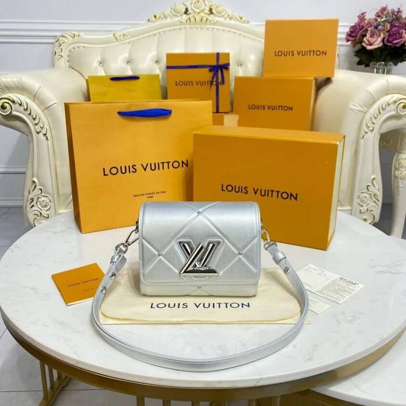 Top lv Inspired b Louis Vuitton Sheepskin Leather Twist PM Argent