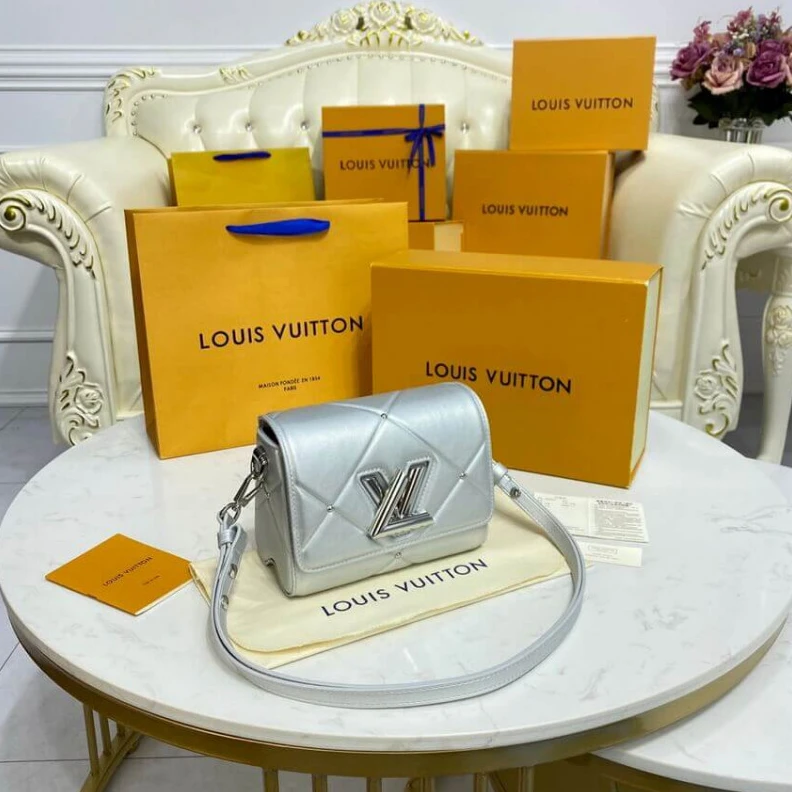 Top lv Inspired b Louis Vuitton Sheepskin Leather Twist PM Argent