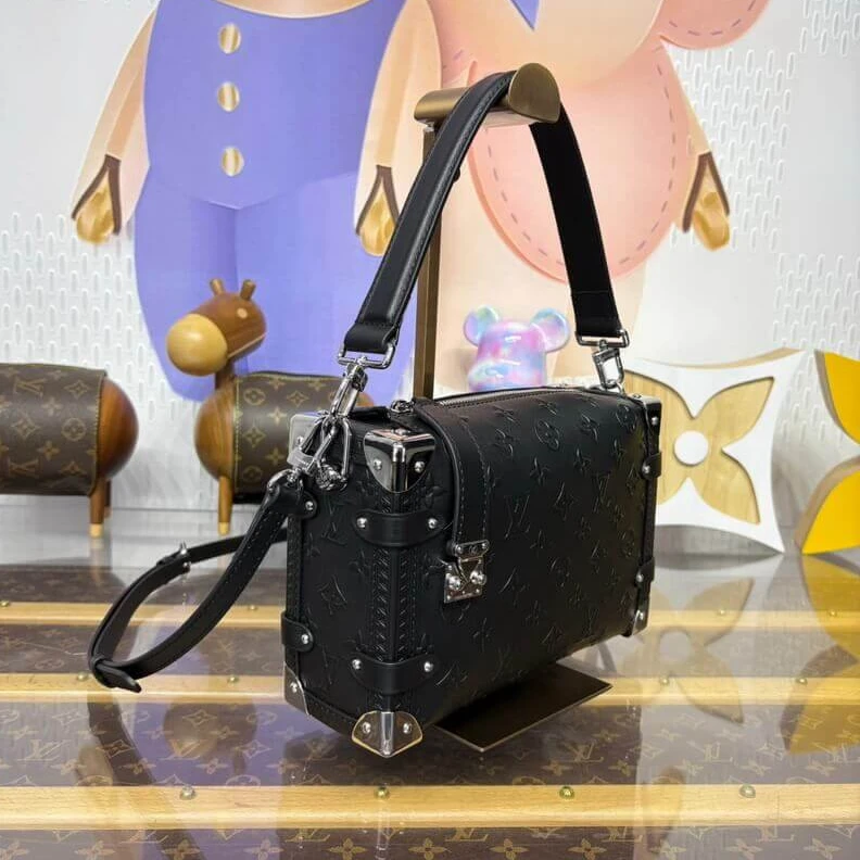 Mythick Louis Vuitton Side Trunk MM Black