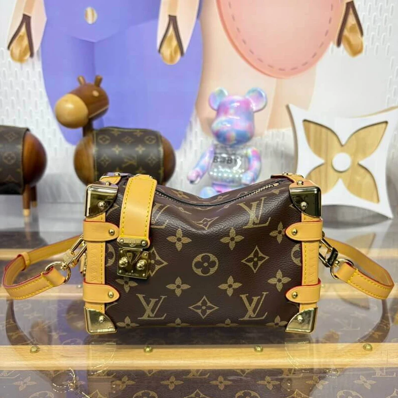 Mythick Louis Vuitton Side Trunk PM