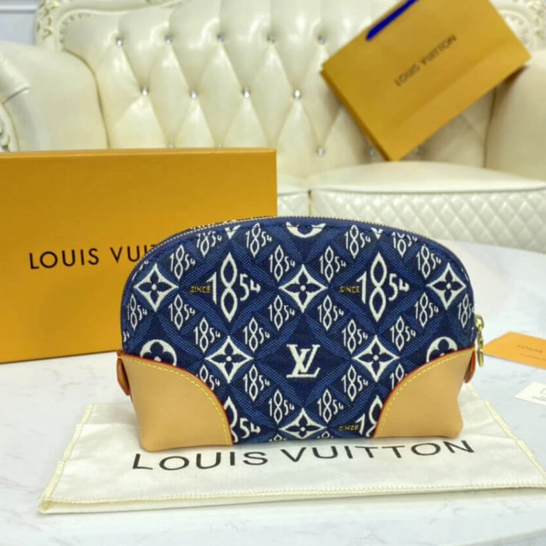 Mythick ru Smoothcal Louis Vuitton Since 1854 Cosmetic Pouch PM