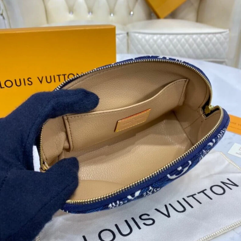 Mythick ru Smoothcal Louis Vuitton Since 1854 Cosmetic Pouch PM