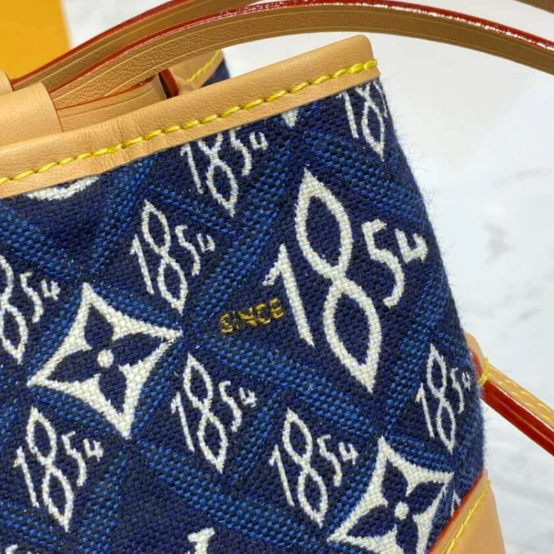 Mythick Drawstrin Louis Vuitton Since 1854 Noe Purse