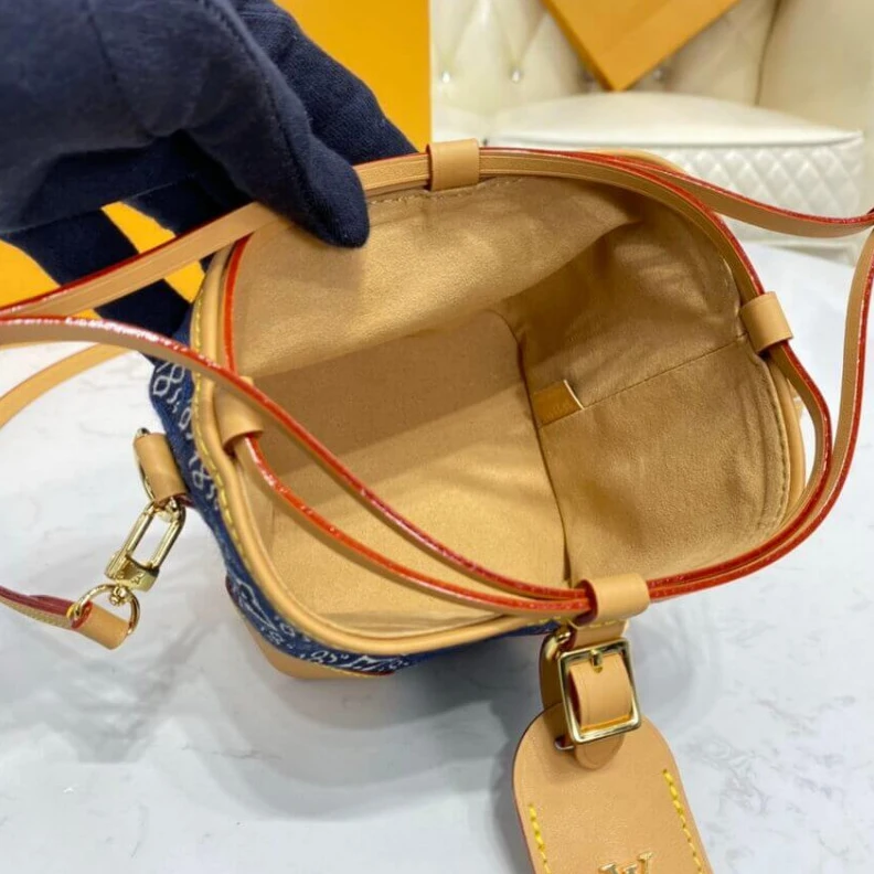 Mythick Drawstrin Louis Vuitton Since 1854 Noe Purse