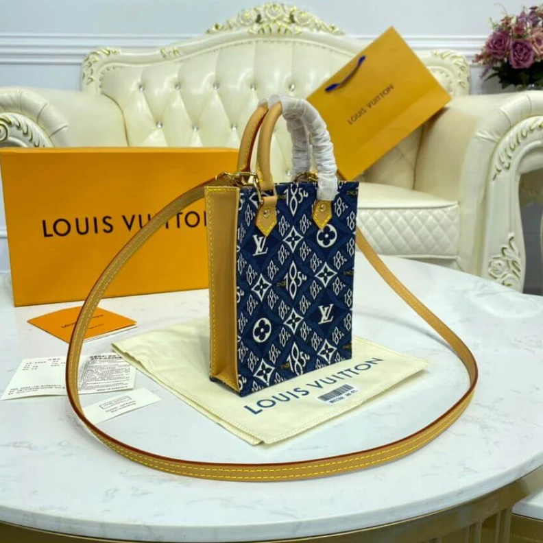 Mythick Microfibe Louis Vuitton Since 1854 Petit Sac Plat