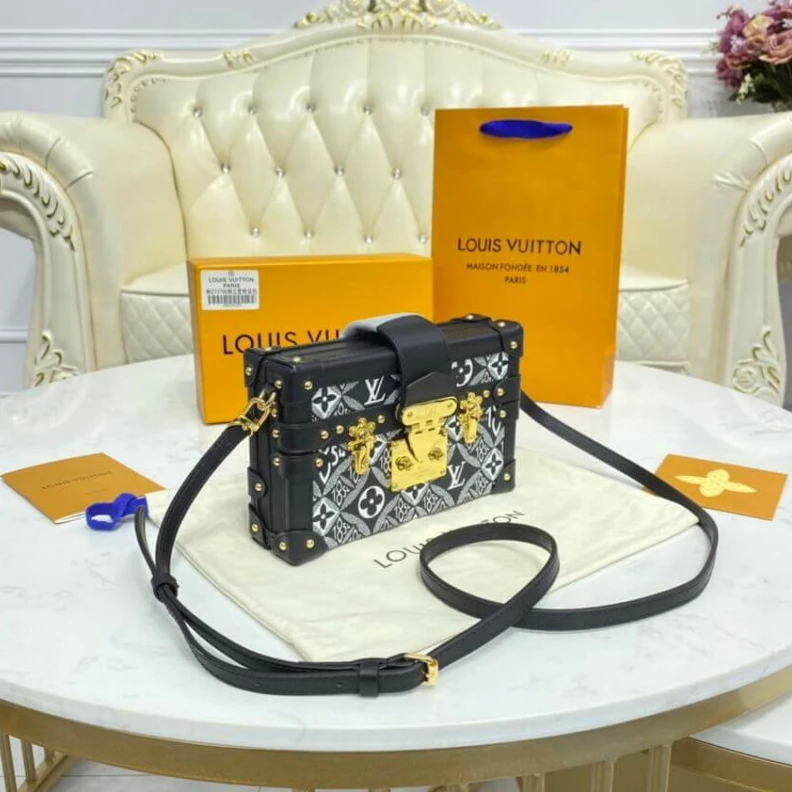 Mythick.ru Goldcolor Louis Vuitton Since 1854 Petite Malle Black