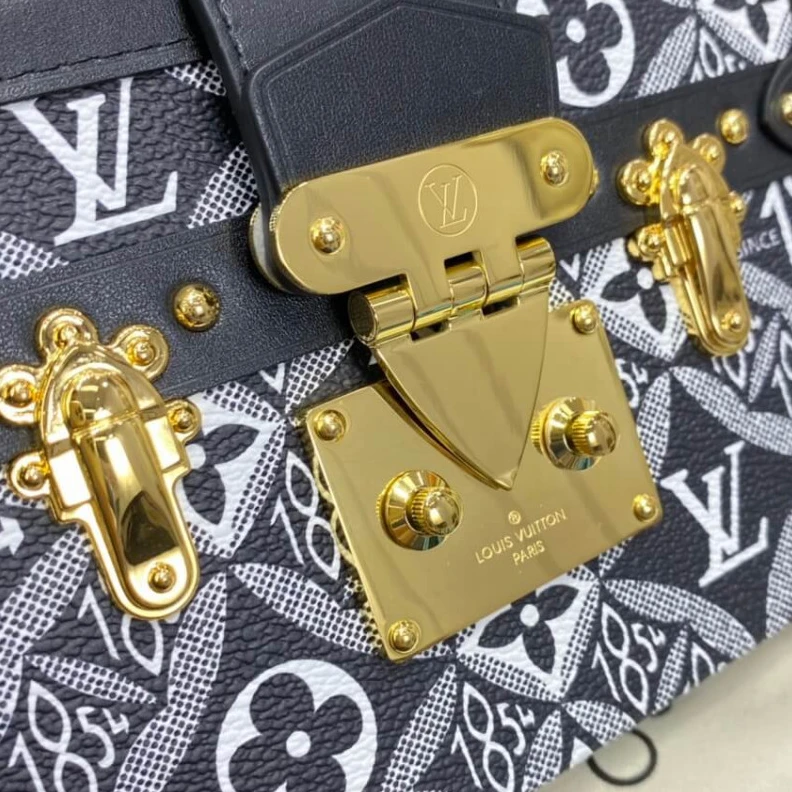 Mythick.ru Goldcolor Louis Vuitton Since 1854 Petite Malle Black