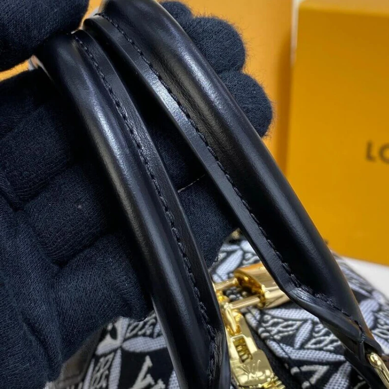 Mythick Strap dro Louis Vuitton Since 1854 Speedy Bandouliere 25 Black
