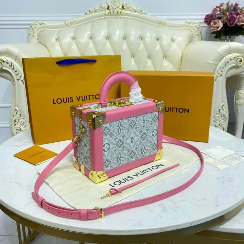 Top lv Lining: R Louis Vuitton Since 1854 Valisette Tresor Pink