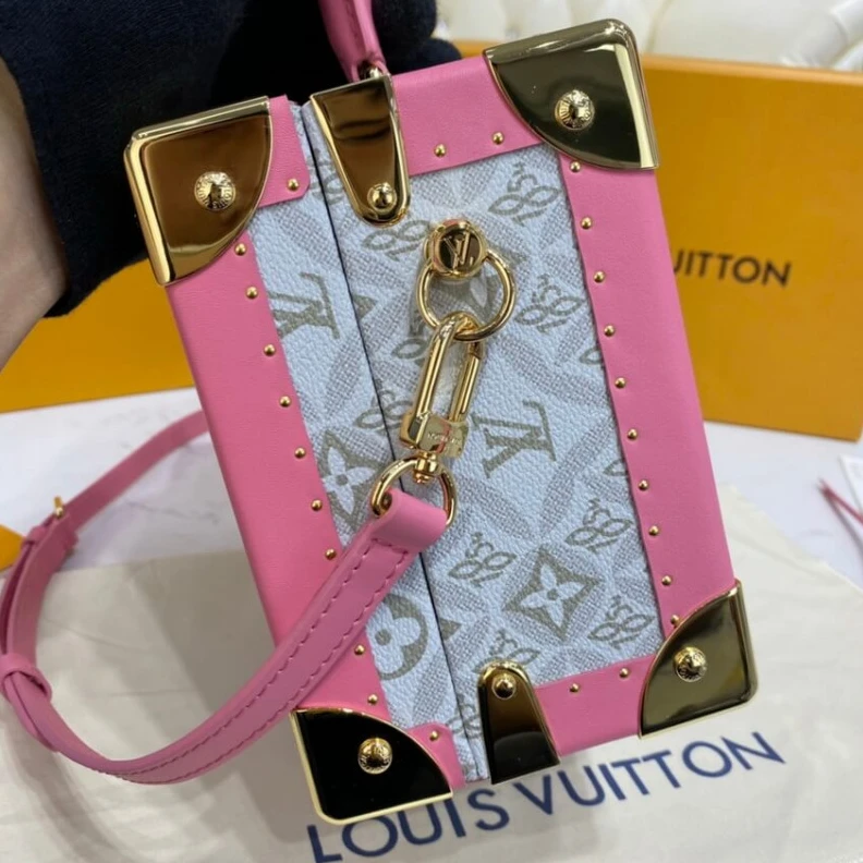 Top lv Lining: R Louis Vuitton Since 1854 Valisette Tresor Pink