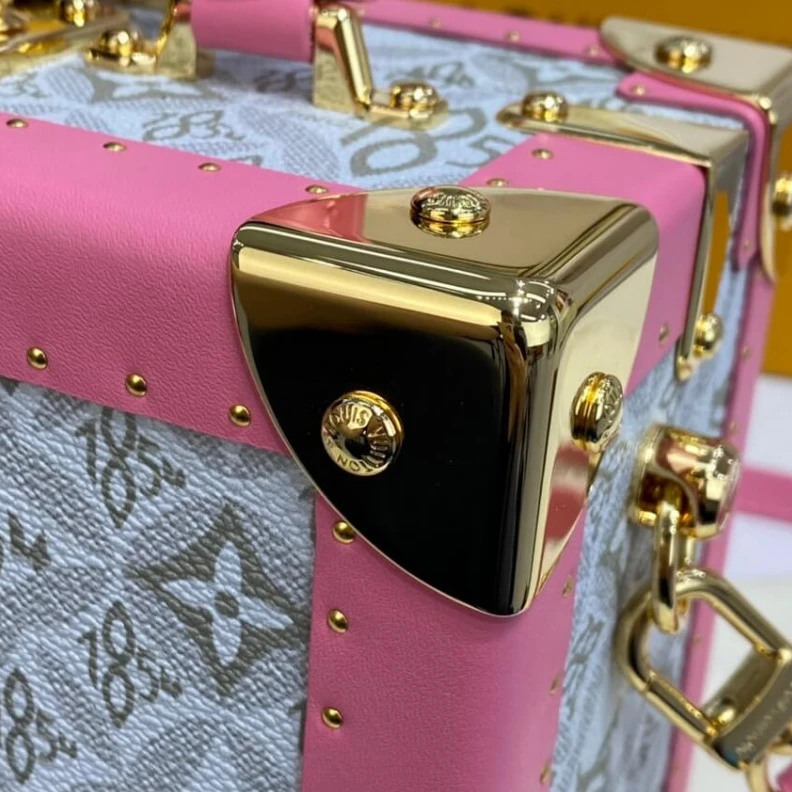 Top lv Lining: R Louis Vuitton Since 1854 Valisette Tresor Pink