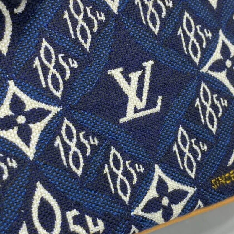 Top lv Natural c Louis Vuitton Since 1854 Vanity PM