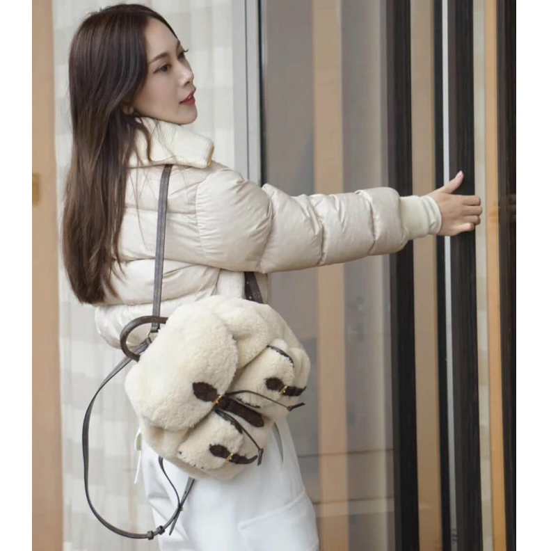 Mythick Monogramc Louis Vuitton Ski Shearling Backpack