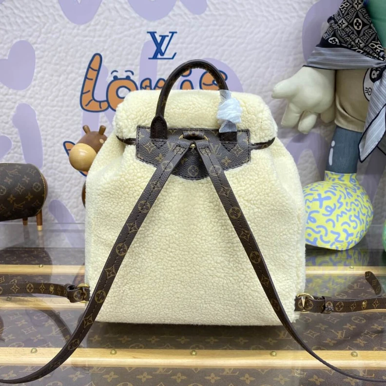 Mythick Monogramc Louis Vuitton Ski Shearling Backpack