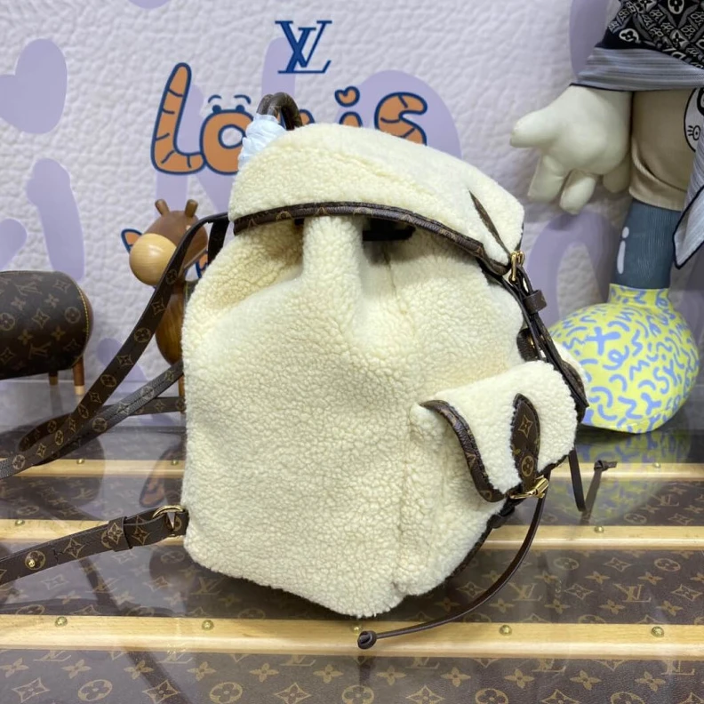Mythick Monogramc Louis Vuitton Ski Shearling Backpack