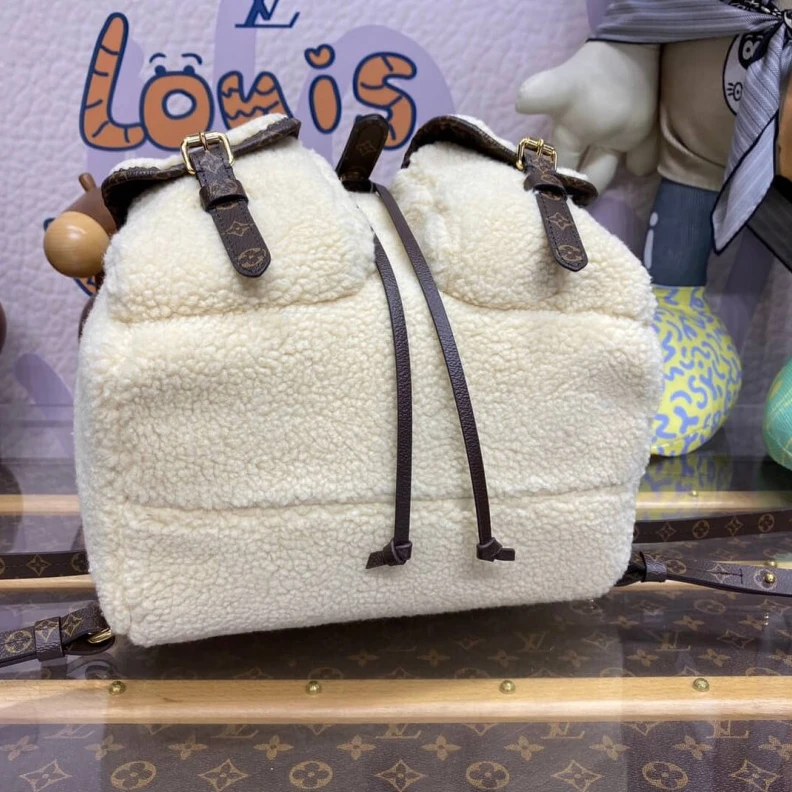Mythick Monogramc Louis Vuitton Ski Shearling Backpack